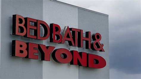 Bed Bath And Beyond Cfo Dies After Apparent Fall From Building Complex