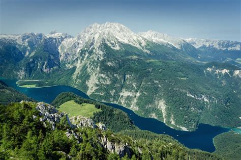 The boats are running, but masks are required. Königssee und Watzmann Foto & Bild | landschaft, berge ...