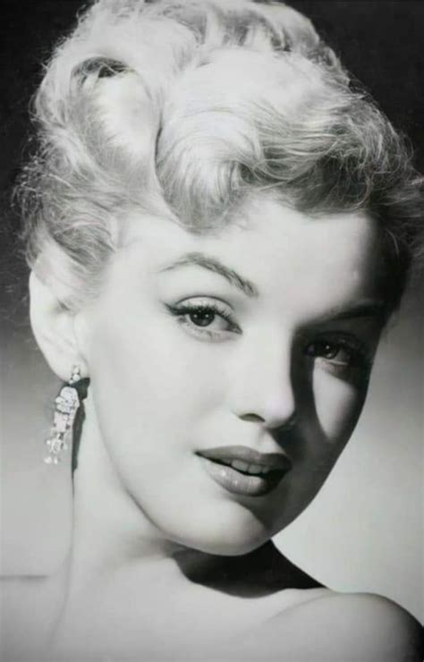 Young Marilyn Monroe Marilyn Monroe Photos Beautiful Eyes Gorgeous