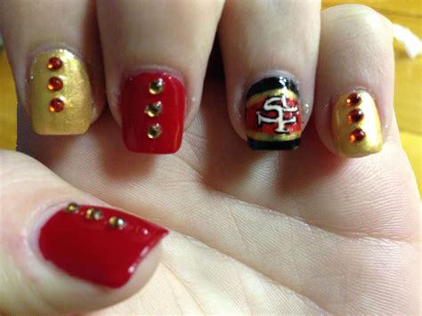 49ers Nail Design 49ers Nails Paws And Claws Hair And Nails Hair