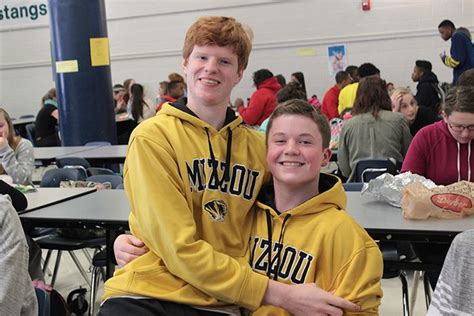 Photo Gallery Turnabout Spirit Week Twin Day Marquette Messenger