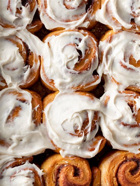 Cinnamon Rolls With Cream Cheese Icing Without Powdered Suvar Healthy