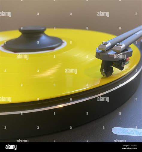 Yellow Record Player Hi Res Stock Photography And Images Alamy