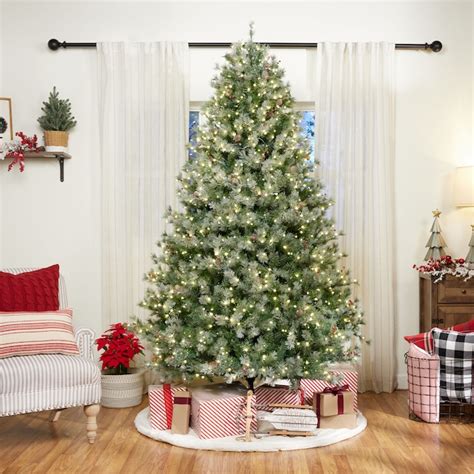 Ge 75 Ft Carolina Pine Pre Lit Traditional Flocked Artificial