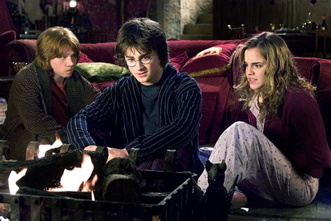 The books that inspired the iconic series of films defined the reading habits and imaginations of a generation, so it's. Are the Harry Potter Movies on Netflix | POPSUGAR ...