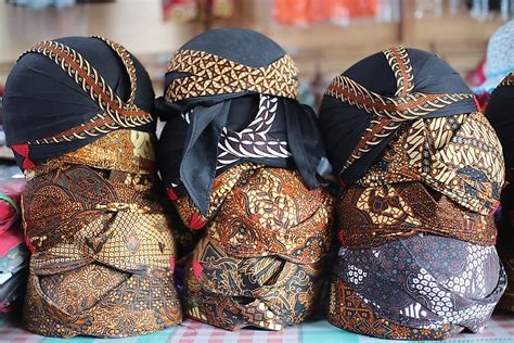 Indonesian Traditional Clothing Worldatlas