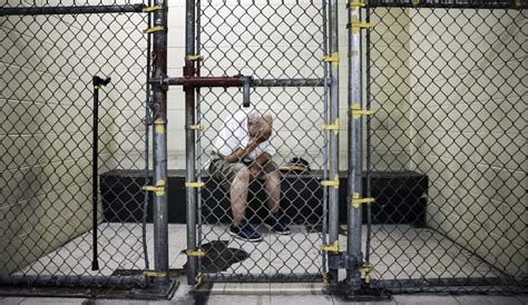 Americas Largest Mental Hospital Is A Jail Schwartzreport