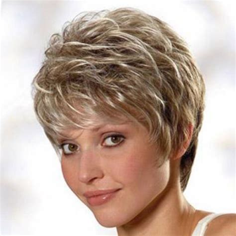 Sparkle Mixed Color Fluffy Natural Wavy Synthetic Spiffy Short Haircut