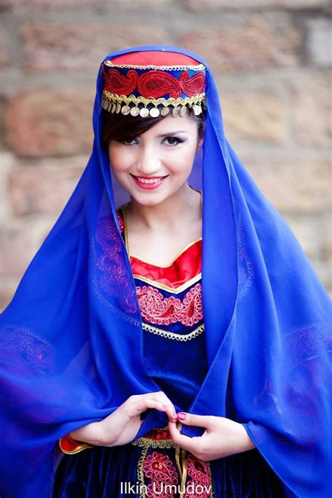 ☪ Azerbaijan Uℓviỿỿa S Azerbaijan Girl Abiti Tradizionali Donne