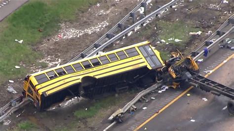 At Least 2 Dead Many Injured In New Jersey School Bus Crash Nbc News