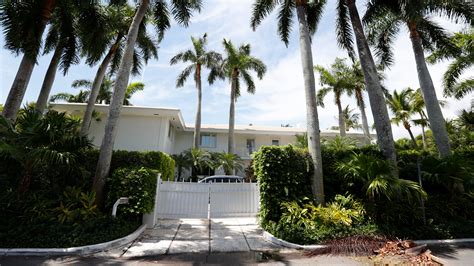 Epstein Mansions In New York And Palm Beach For Sale For 110 Million The New York Times