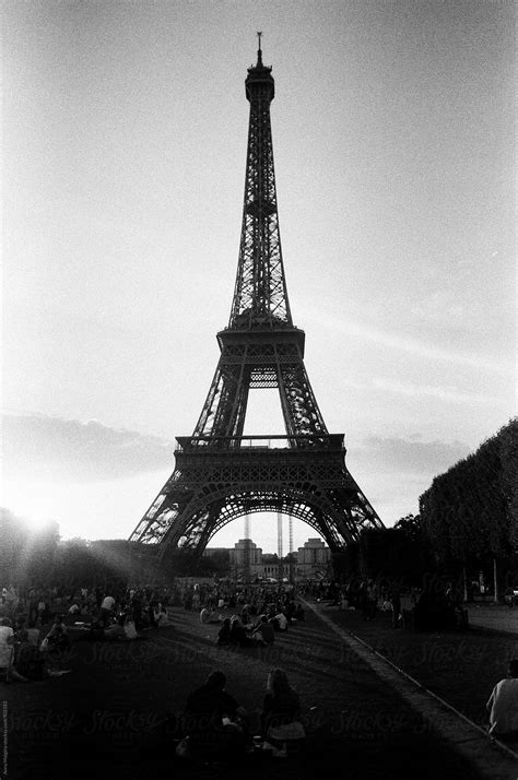 Eiffel Tower Del Colaborador De Stocksy Anna Malgina Stocksy