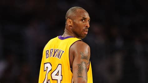 Kobe Bryant Los Angeles Lakers Announce Date For Nba Legend’s Statue Unveiling Cnn