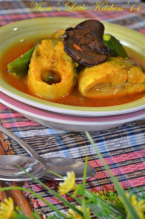 Maybe you would like to learn more about one of these? AMIE'S LITTLE KITCHEN: Resepi ringkas dan sedap: Pindang Ikan Jelawat (With images) | Food ...