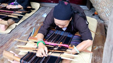 Kain Tenun Ulos Berasal Dari Daerah Sumatera Utara Apa Makna Keindahannya