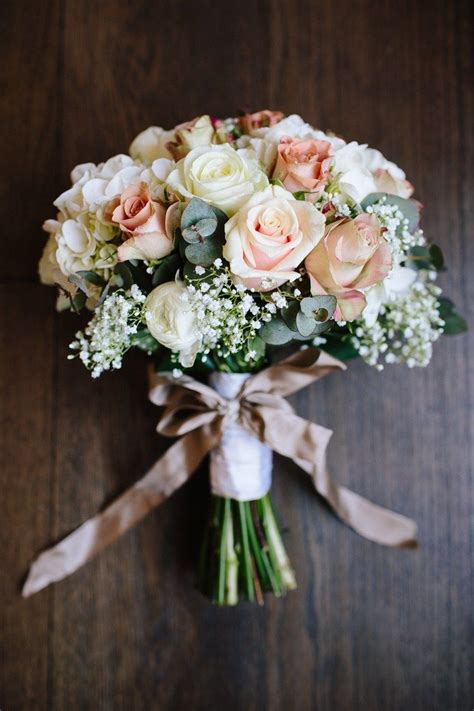 Beli hand bouquet wedding online berkualitas dengan harga murah terbaru 2021 di tokopedia! Chic & Fresh Hollywood Glamour Wedding | Hollywood glamour ...