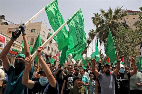 Hamas Wins Palestinian Support In West Bank After Israel Hostilities The Washington Post