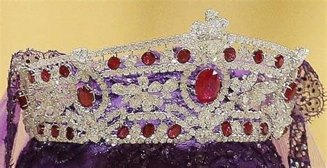 Brunei Ruby Tiara Tiaras And Crowns Royal Jewels Tiara