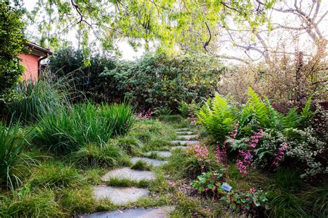Get Ideas For Your Own Shady Oasis From These Stunning Gardens That Don