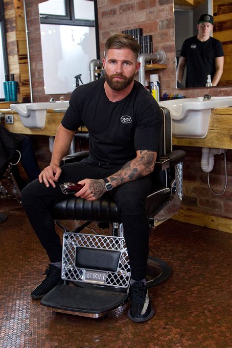Barber Does His Own Flooring Using 70,000 1p Coins - LADbible