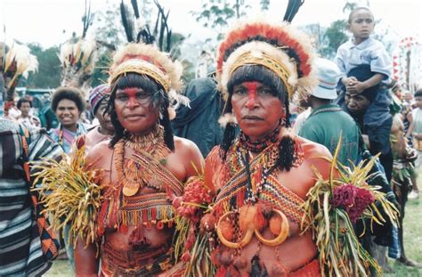 17 Best Images About Papua New Guinea Sing Sing Festival Goroka On
