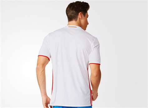 Hinzu kommen aller wahrscheinlichkeit nach die übrigen. Russland EM 2016 Auswärts-Trikot veröffentlicht - Nur Fussball