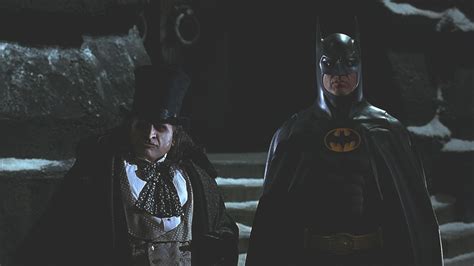 Batman Returns 1992 Movie Summary And Film Synopsis