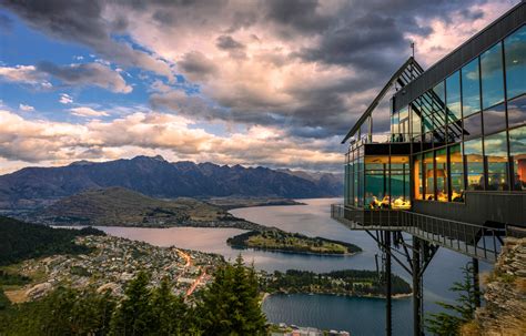 How To Spend A Romantic Weekend In Queenstown The World Is A Circus