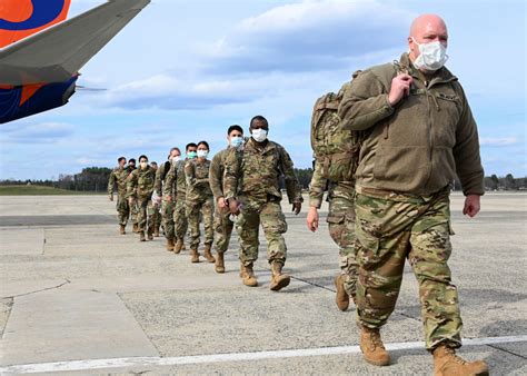 Us Army Team Lands At Hanscom Air Force Base To Support Local Covid 19