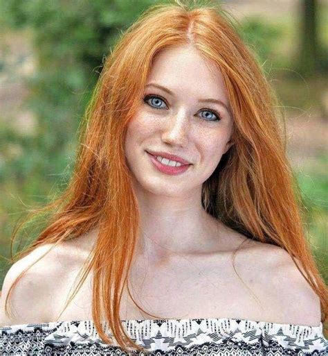 Getting Older Beautifully Some Tips For Looking Great Late Beautiful Red Hair Pretty Redhead
