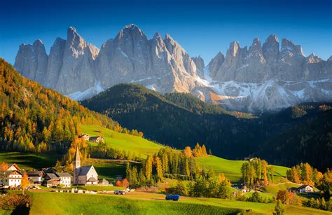 Santa Maddalena Funes Dolomites Italy Touching Naturet