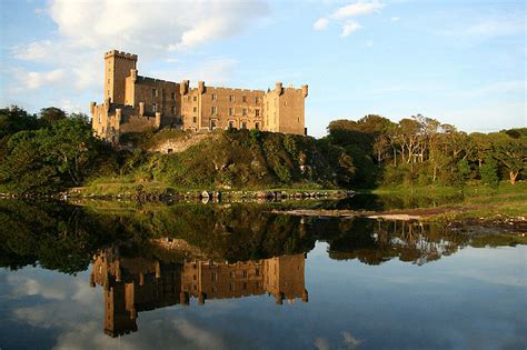 Dunvegan Castle Isle Of Skye The Oldest Continuously Inhabited
