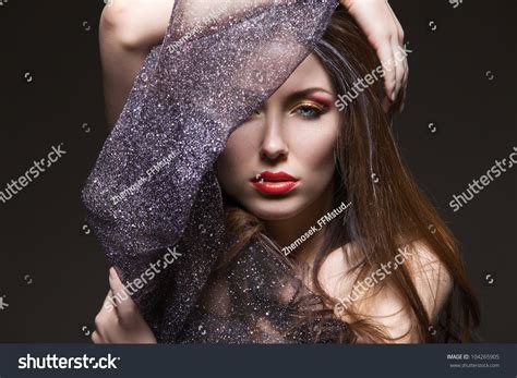 Beautiful Art Portrait Fashion Woman写真素材104265905 Shutterstock