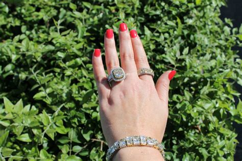 Where can i get jewelry appraised near me. Jewelry appraisal near me by a certified Gemologist