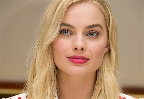 10 Things You Probably Didnt Know About Margot Robbie Showpo Edit Us