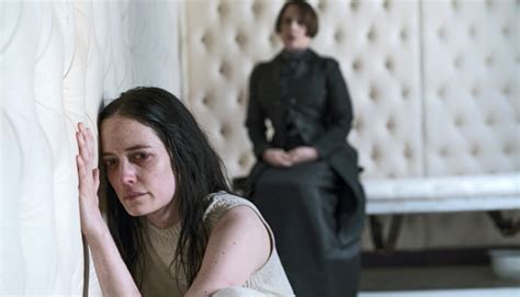 Dreadful Delights ‘penny Dreadful And The Fearless Eva Green Outsmart Magazine