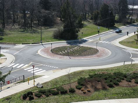 File2008 03 12 Umd Roundabout Viewed From Art Soc Bldg 4