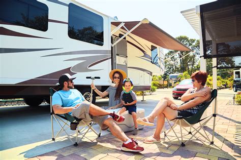 Your Guide To Living In An Rv Full Time Lives On