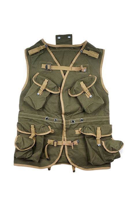 Wwii Us Army D Day Assault Vest In Od No 7assault Vests Military Harbor