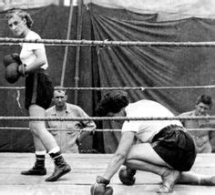 For a list of notable male boxers, see list of male boxers. 15 Best Vintage female boxers images | Women boxing ...