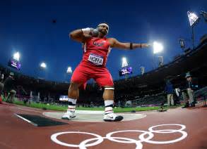 The further the shotputt the uglier the girl. Reese Hoffa Wins Bronze in Shot-Put - The New York Times