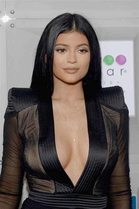 Kylie Jenner Offered 10 Million To Do Porn Metro Us