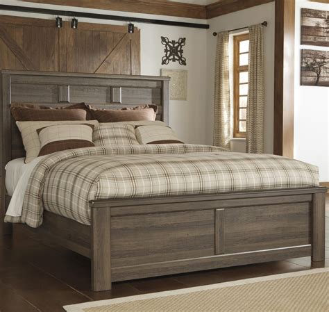 Signature Design By Ashley Juararo Transitional Queen Panel Bed