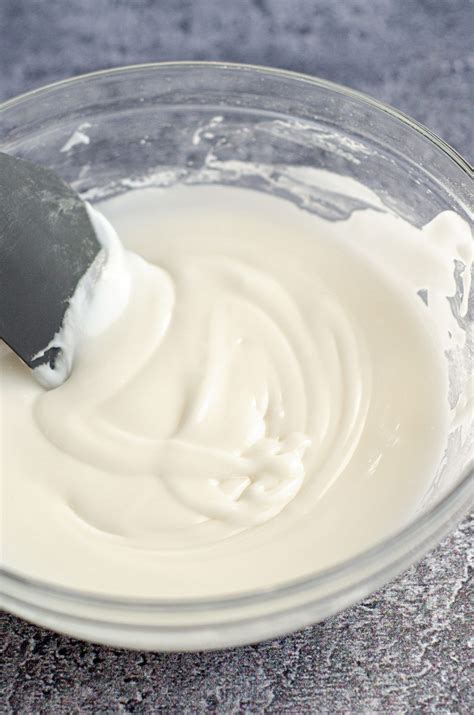 Confectioners' sugar, meringue powder, and water. Easy Royal Icing | Recipe in 2020 | Easy royal icing recipe, Royal icing recipe without meringue ...