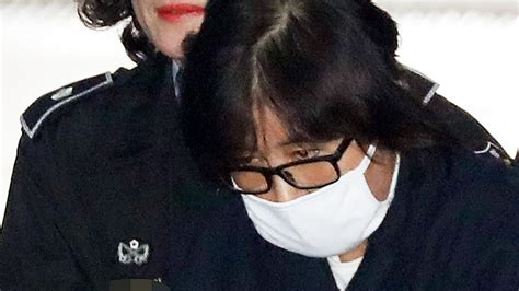South Korea Scandal President Parks Friend Choi Arrested Bbc News