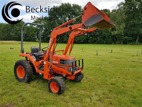 Kubota Compact Tractor St30 Hst Tractor Front Loader Beckside Machinery