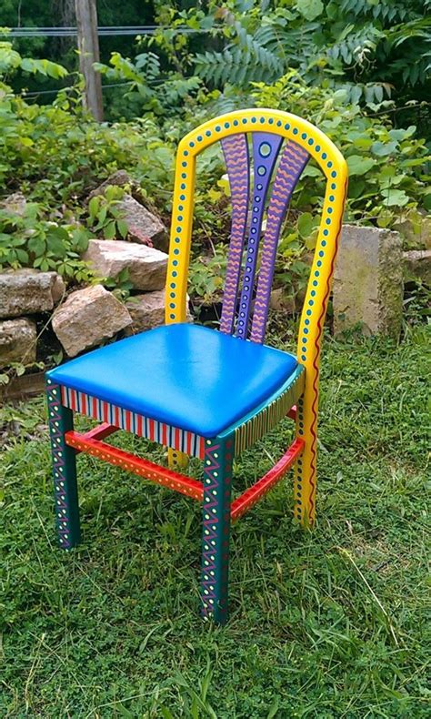 Garden decoration from recycled materials. Pin on Painted furniture