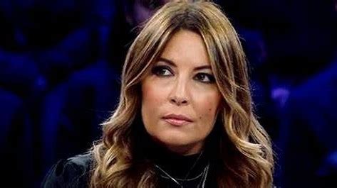 Selvaggia Lucarelli Si Scaglia Di Nuovo Contro Fedez E La Sua