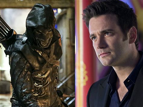 Fans Are Convinced Tommy Is Prometheus In Arrow Season 5 Inverse