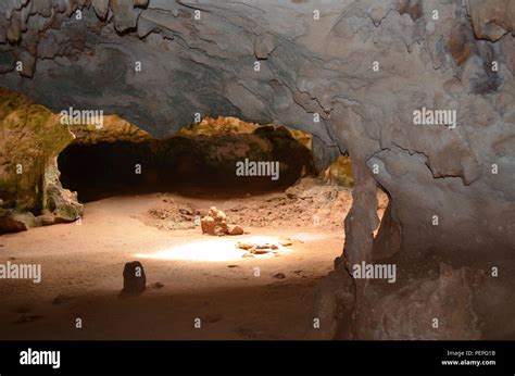 Cavern In Quadirikiri Cave In Arubas Arikok National Park Stock Photo